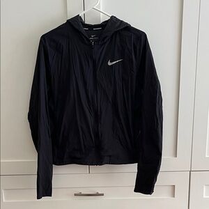 Nike Shield Black Lightweight Running Jacket | Sz M